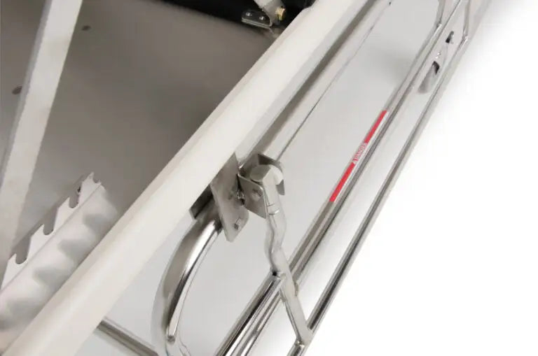 Non Magnetic Transport Stretcher