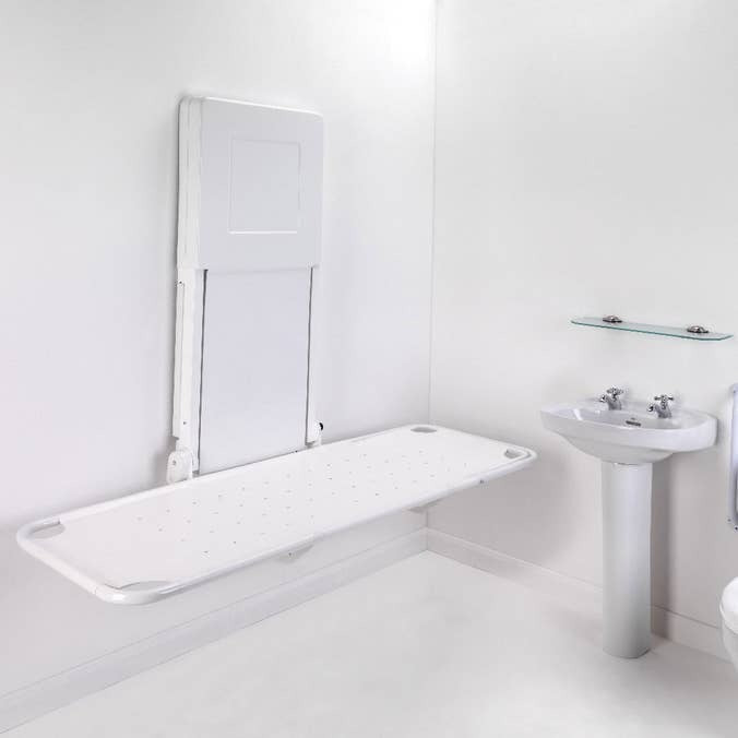 Close-up image of Smirthwaite Easi-Lift Shower Stretcher
