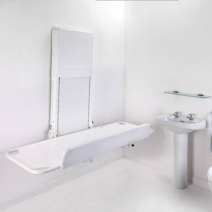 Close-up image of Smirthwaite Easi-Lift Shower Stretcher