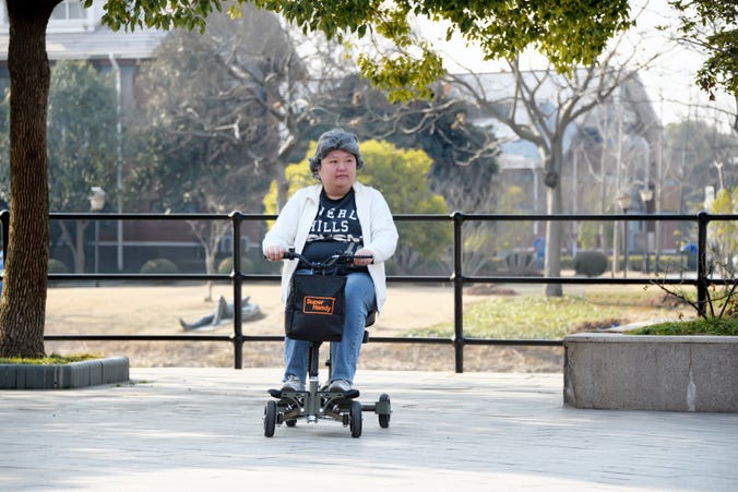 SuperHandy Passport Pro Scooter
