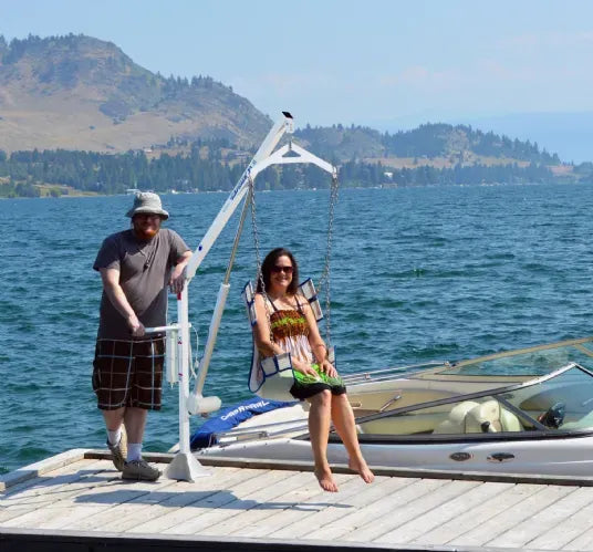 Close-up image of Power EZ 2 Pool Lift with 360-Degree Rotation from Aqua Creek