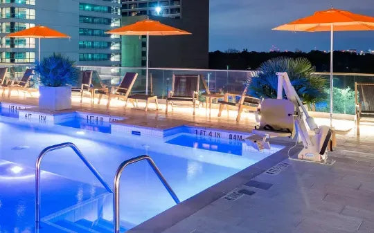 Aqua Creek Ranger 2 Pool Lift for Small Swimming Pools