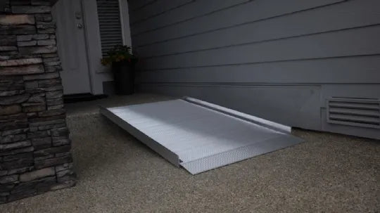 GATEWAY 3G Solid Surface Portable Ramp by EZ-ACCESS