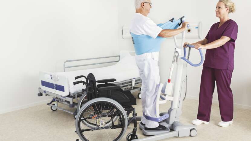 ArjoHuntleigh Sara Flex Sit-to-Stand Patient Lift