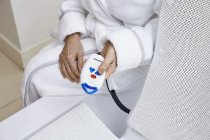 Marine Bath Lift by Clarke Healthcare
